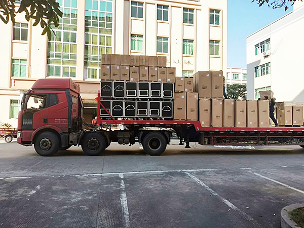 云南省武定縣采購(gòu)了爵士龍民用音響351套民用視頻拉桿音響設(shè)備